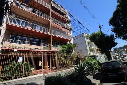Fachada do Prédio de apartamento para alugar com 2 quartos, 55m² em Penha Circular, Rio de Janeiro