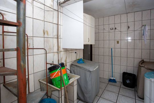 Área de Serviço de casa à venda com 4 quartos, 207m² em Vila Nogueira, Diadema