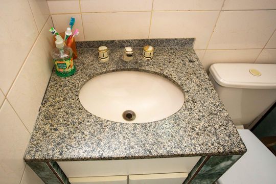 Banheiro Social de casa à venda com 4 quartos, 207m² em Vila Nogueira, Diadema