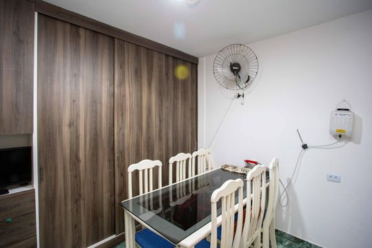 Quarto Suite 1 de casa à venda com 4 quartos, 207m² em Vila Nogueira, Diadema