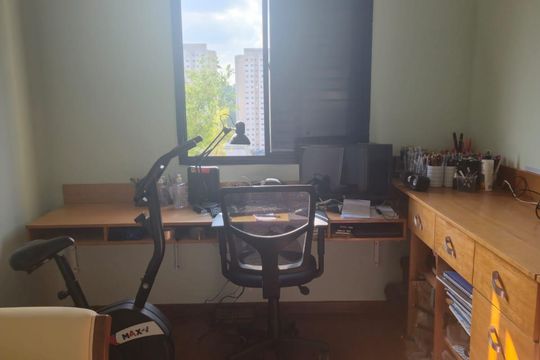Quarto 1 de apartamento à venda com 2 quartos, 48m² em Jardim Celeste, São Paulo