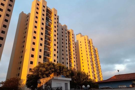 Fachada de apartamento à venda com 2 quartos, 48m² em Jardim Celeste, São Paulo