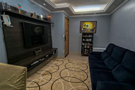 Sala de apartamento à venda com 3 quartos, 70m² em Alto Caiçaras, Belo Horizonte