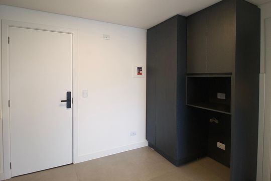 Cozinha de apartamento para alugar com 1 quarto, 33m² em Centro, Curitiba