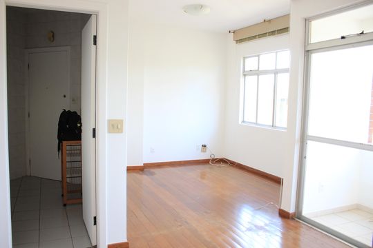 Sala de apartamento para alugar com 2 quartos, 85m² em Luxemburgo, Belo Horizonte