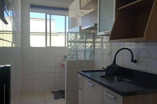 Cozinha de apartamento à venda com 3 quartos, 57m² em Jardim Santa Cecilia, Valinhos