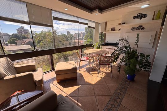 Varanda de apartamento à venda com 3 quartos, 190m² em Rio Branco, Novo Hamburgo