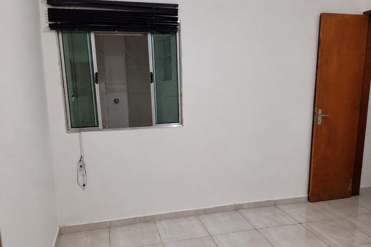 Casa para alugar com 1 quarto, 40m² em Vila Portuguesa, São Paulo
