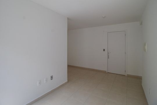 Sala de apartamento à venda com 2 quartos, 48m² em Santa Cândida, Curitiba