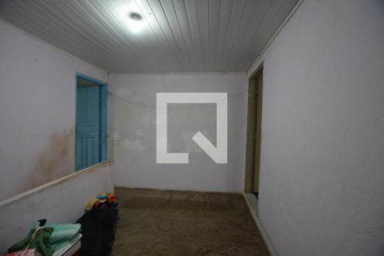 Casa à venda com 3 quartos, 163m² em Cidade dos Bandeirantes, São Paulo