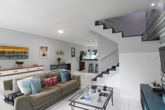 Casa para alugar com 3 quartos, 170m² em Peró, Cabo Frio