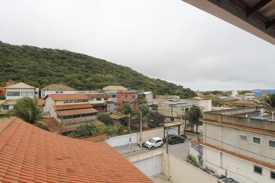 Cobertura de casa para alugar com 3 quartos, 170m² em Peró, Cabo Frio