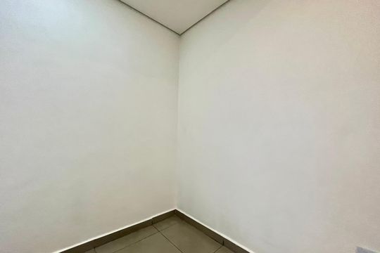 Quarto 2 de apartamento para alugar com 2 quartos, 50m² em Vila Fachini, São Paulo