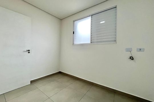 Quarto 1 de apartamento para alugar com 2 quartos, 50m² em Vila Fachini, São Paulo