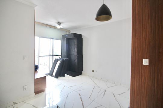 Sala de apartamento para alugar com 2 quartos, 49m² em Jardim Castelo, São Paulo