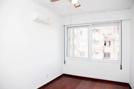 Quarto 2 de apartamento para alugar com 3 quartos, 90m² em Centro Histórico, Porto Alegre