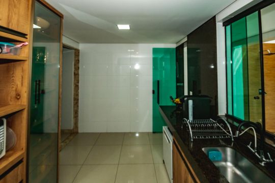 Cozinha de casa à venda com 3 quartos, 245m² em Jardim Atlântico, Belo Horizonte