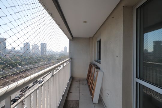 Sacada de apartamento à venda com 3 quartos, 68m² em Chácara Seis de Outubro, São Paulo