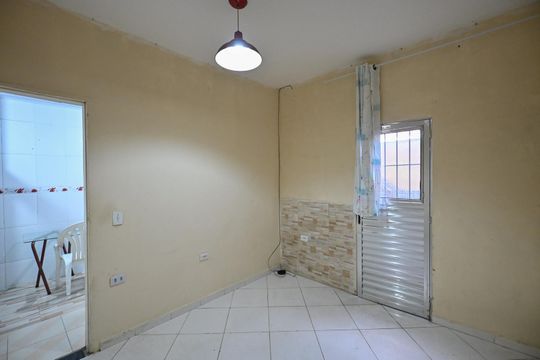 Casa para alugar com 1 quarto, 60m² em Jardim Vale das Virtudes, São Paulo