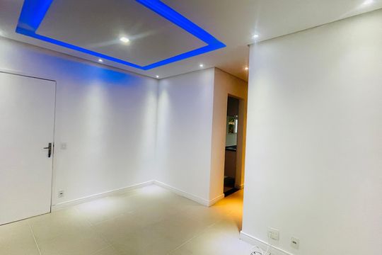 Apartamento para alugar com 2 quartos, 45m² em Jardim Central, Cotia