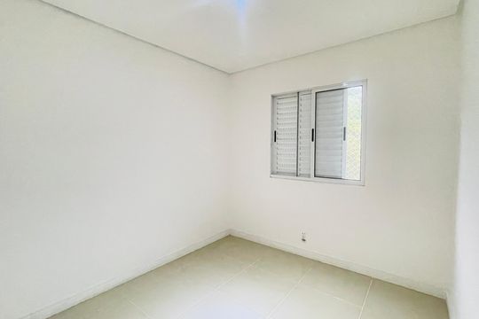 Quarto de apartamento para alugar com 2 quartos, 45m² em Jardim Central, Cotia