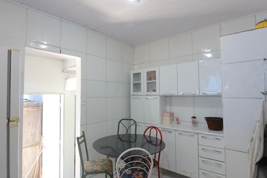 Cozinha de casa para alugar com 3 quartos, 36m² em Gamboa, Cabo Frio