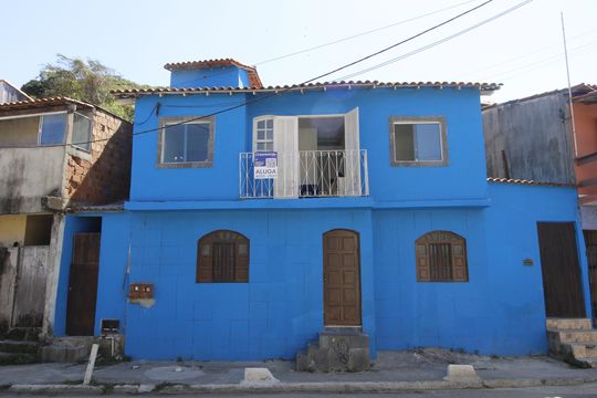 Fachada de casa para alugar com 3 quartos, 36m² em Gamboa, Cabo Frio