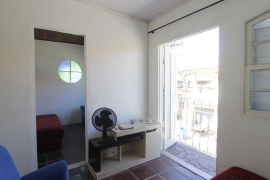 Casa para alugar com 3 quartos, 36m² em Gamboa, Cabo Frio