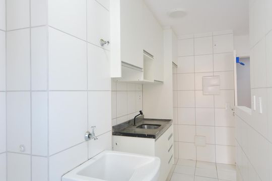 Área de Serviço de apartamento para alugar com 2 quartos, 51m² em Vila Bremen, Guarulhos