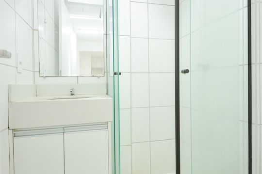 Banheiro de apartamento para alugar com 2 quartos, 51m² em Vila Bremen, Guarulhos