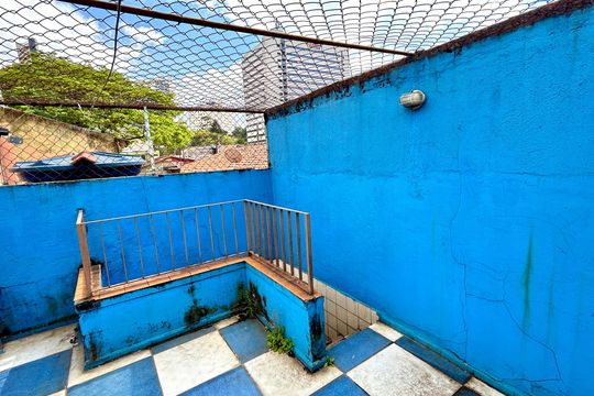Quintal de casa para alugar com 2 quartos, 141m² em Jardim Santa Francisca, Guarulhos