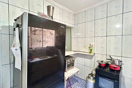 Cozinha de casa para alugar com 2 quartos, 141m² em Jardim Santa Francisca, Guarulhos