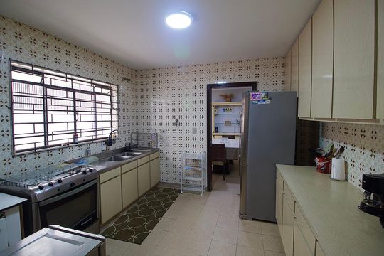 Cozinha de casa para alugar com 5 quartos, 270m² em Juvevê, Curitiba