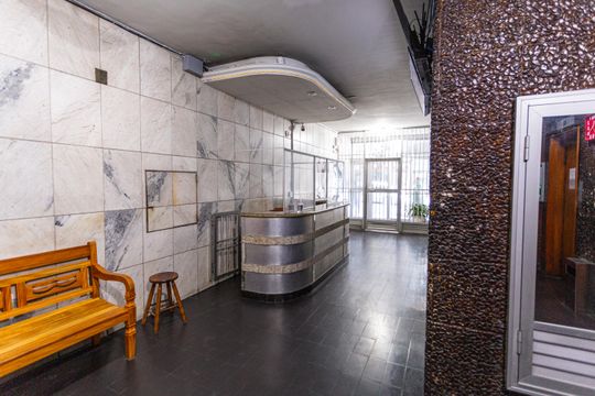 Hall de entrada de apartamento para alugar com 2 quartos, 70m² em Centro, Belo Horizonte