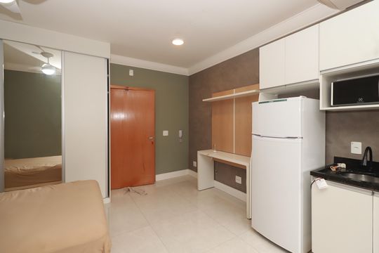 Studio de kitnet/studio para alugar com 1 quarto, 26m² em Vila Gomes Cardim, São Paulo