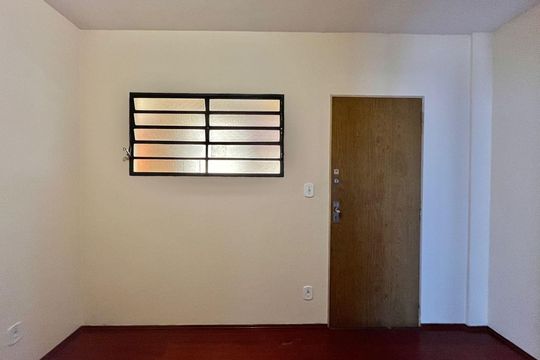 Sala de apartamento à venda com 1 quarto, 42m² em Vila Lidia, Campinas