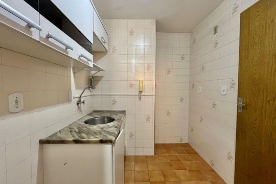 Cozinha e Área de Serviço de apartamento à venda com 1 quarto, 42m² em Vila Lidia, Campinas