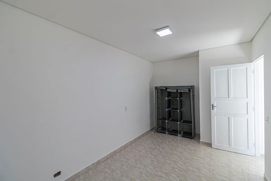 Quarto de casa para alugar com 1 quarto, 50m² em Vila Granada, São Paulo