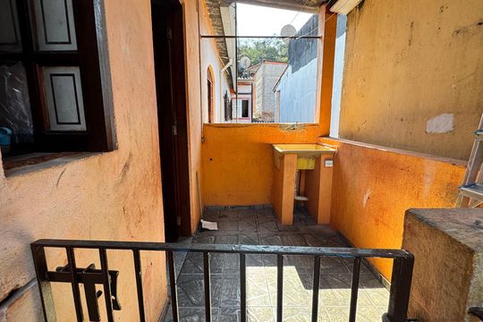 Área de Serviço de casa para alugar com 2 quartos, 80m² em Parque Isaac Pires, Cotia
