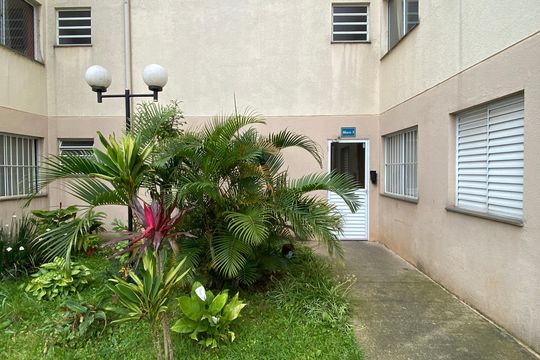 Fachada do bloco de casa à venda com 2 quartos, 52m² em Setor Militar, Osasco