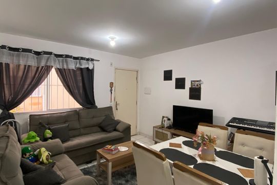 Casa à venda com 2 quartos, 52m² em Setor Militar, Osasco