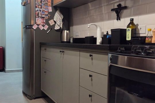Cozinha de apartamento à venda com 2 quartos, 80m² em Vila Valparaíso, Santo André