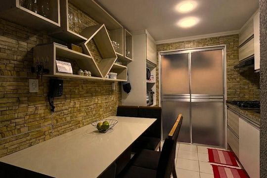 Cozinha de apartamento à venda com 2 quartos, 54m² em Jardim Guanabara, Jundiaí