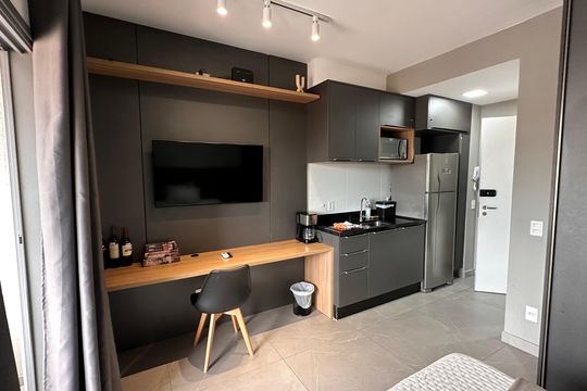 Kitnet/Studio para alugar com 1 quarto, 25m² em Jardim das Acacias, São Paulo