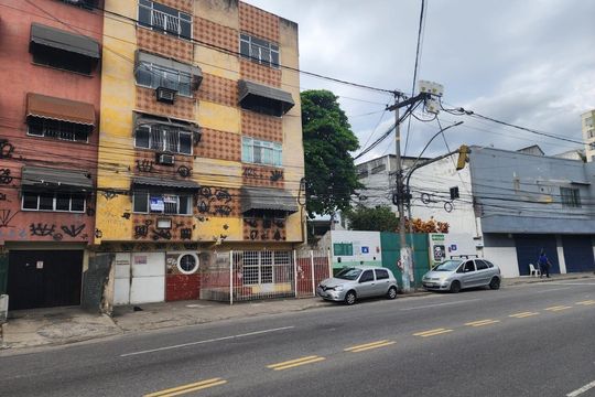 Fachada de apartamento para alugar com 1 quarto, 54m² em Santa Catarina, São Gonçalo