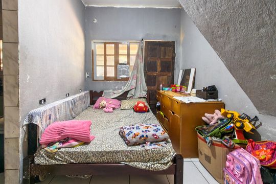 Sala de casa para alugar com 3 quartos, 28m² em Vila Sonia, Praia Grande