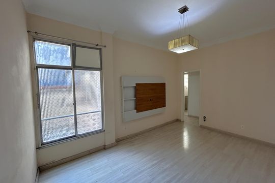 Sala de apartamento à venda com 1 quarto, 43m² em Méier, Rio de Janeiro