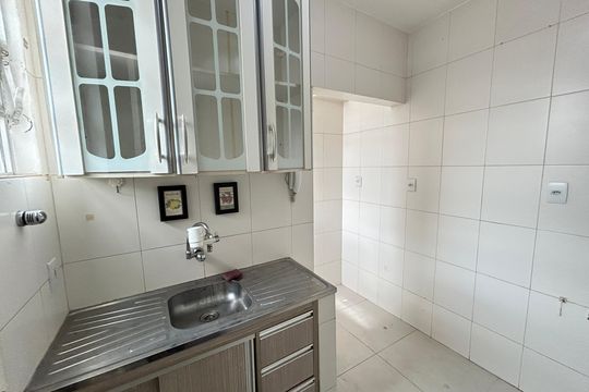 Cozinha de apartamento à venda com 1 quarto, 43m² em Méier, Rio de Janeiro