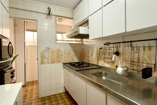 Cozinha de apartamento para alugar com 2 quartos, 75m² em Paraíso, São Paulo