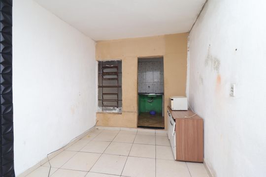 Casa para alugar com 1 quarto, 40m² em Conjunto Habitacional Castro Alves, São Paulo